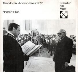 Verleihung des Theodor-W.-Adorno-Preises der Stadt Frankfurt am Main an Norbert Elias am 2. Oktober 1977 in der Paulskirche.