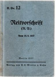 Reitvorschrift (R. V.), H. Dv.12, vom 18.8.1937. 