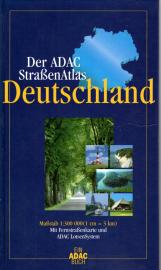 Der ADAC StraßenAtlas Deutschland im Maßstab 1:300.000